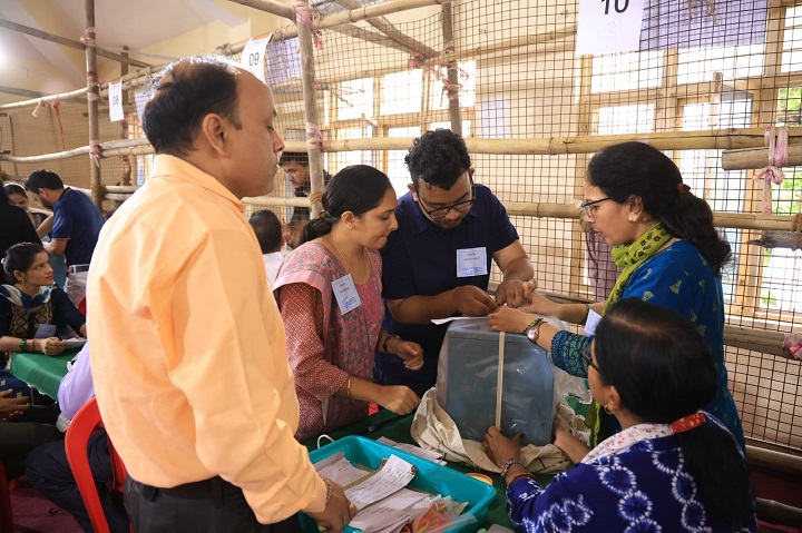 पौड़ी में 38 जिला पंचायत सदस्य पदों के लिए भी मतगणना जारी