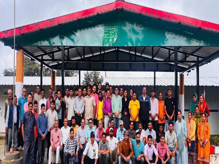 मुख्यमंत्री पुष्कर सिंह धामी सहित कई जनप्रतिनिधियों को भेजा गया आमंत्रण
