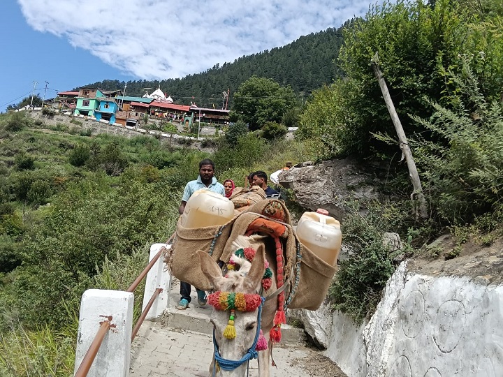 सीएम धामी के निर्देश पर धराली में हरसंभव सहायता सुनिश्चित